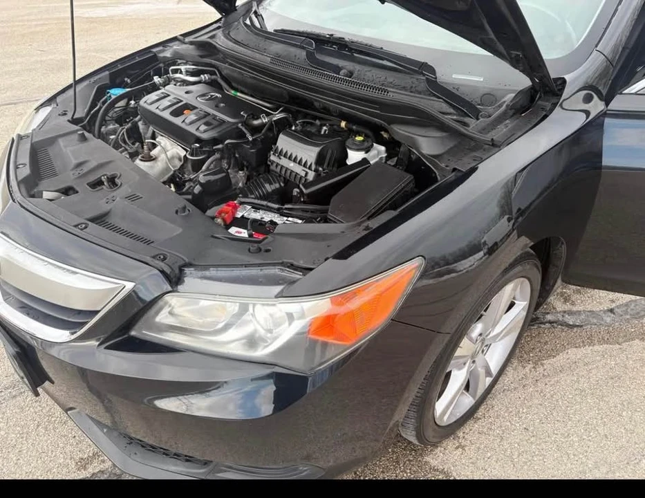 2014 Acura ILX - Image 9 of 11