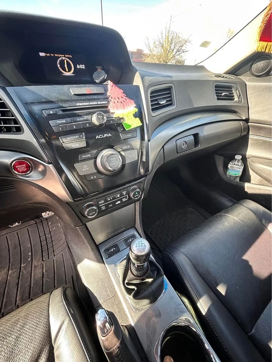 2014 Acura ILX - Image 8 of 16