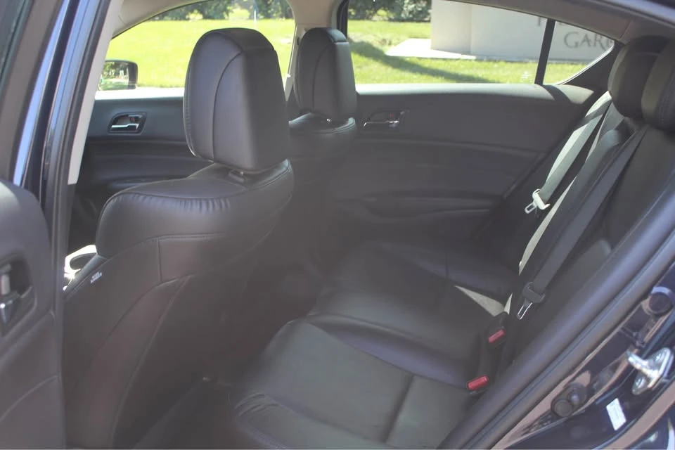 2014 Acura ILX - Image 9 of 16