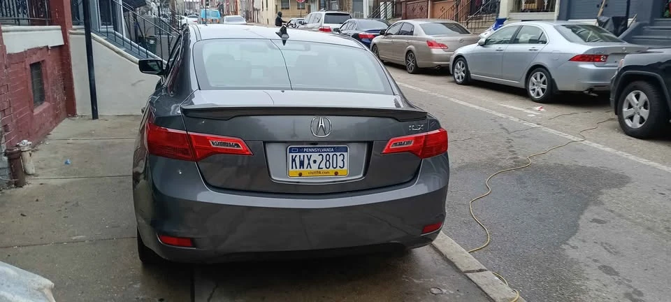 2014 Acura ILX - Image 2 of 8