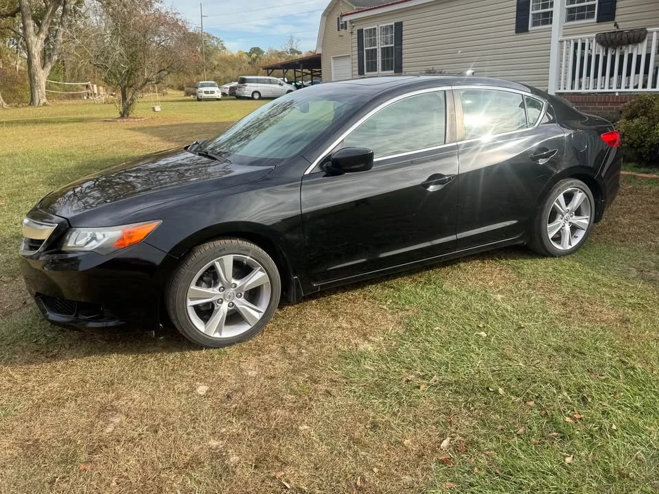 2014 Acura ILX - Image 2 of 9