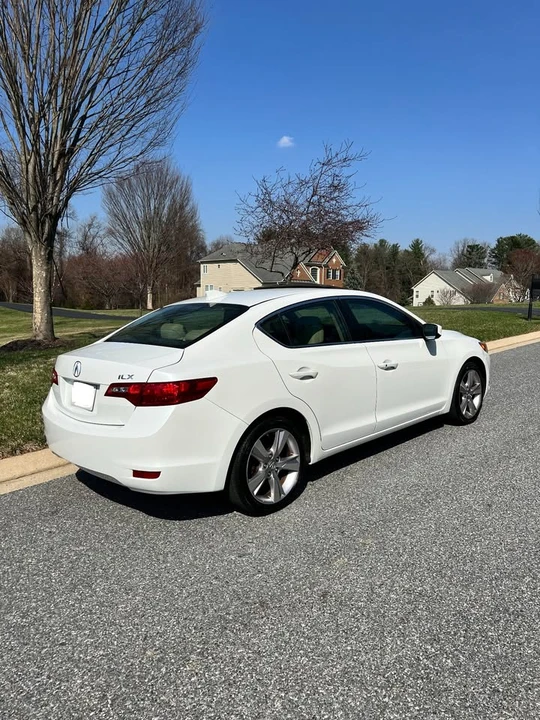 2014 Acura ILX - Image 6 of 20