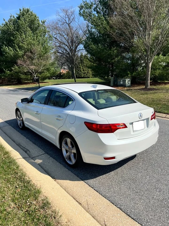 2014 Acura ILX - Image 8 of 20