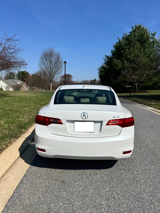 2014 Acura ILX - Image 7 of 20