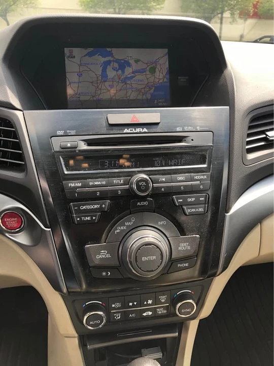 2014 Acura ILX - Image 10 of 12