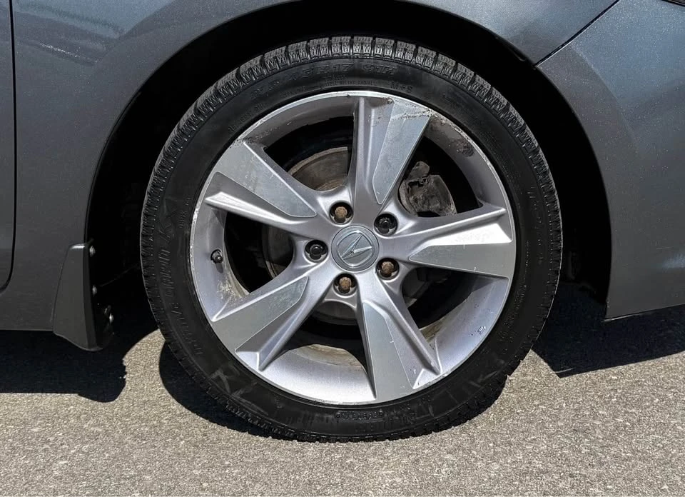 2014 Acura ILX - Image 8 of 20