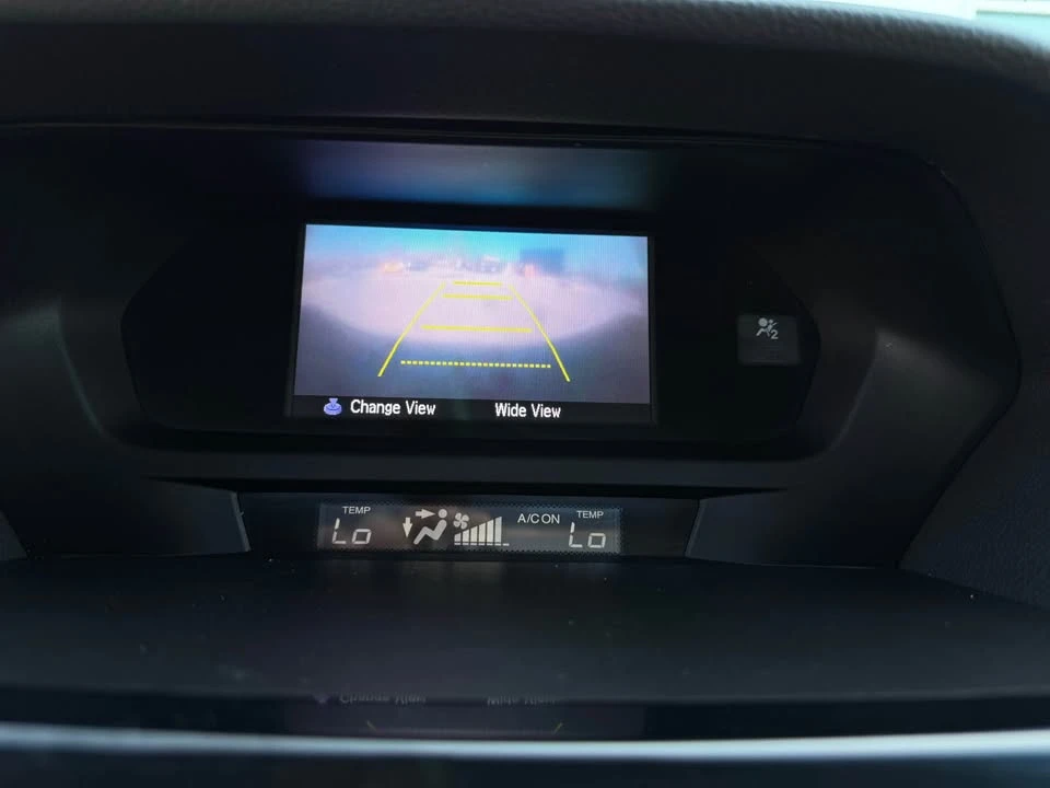 2014 Acura ILX - Image 16 of 20