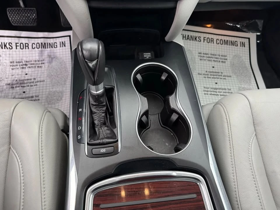 2014 Acura MDX 3rd Gen - Image 17 of 19