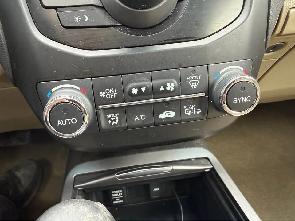 2014 Acura RDX 2nd Gen - Image 13 of 19