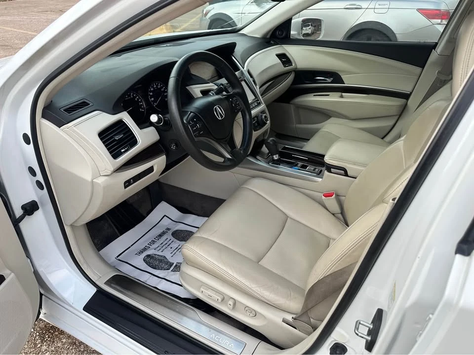 2014 Acura RLX - Image 17 of 20