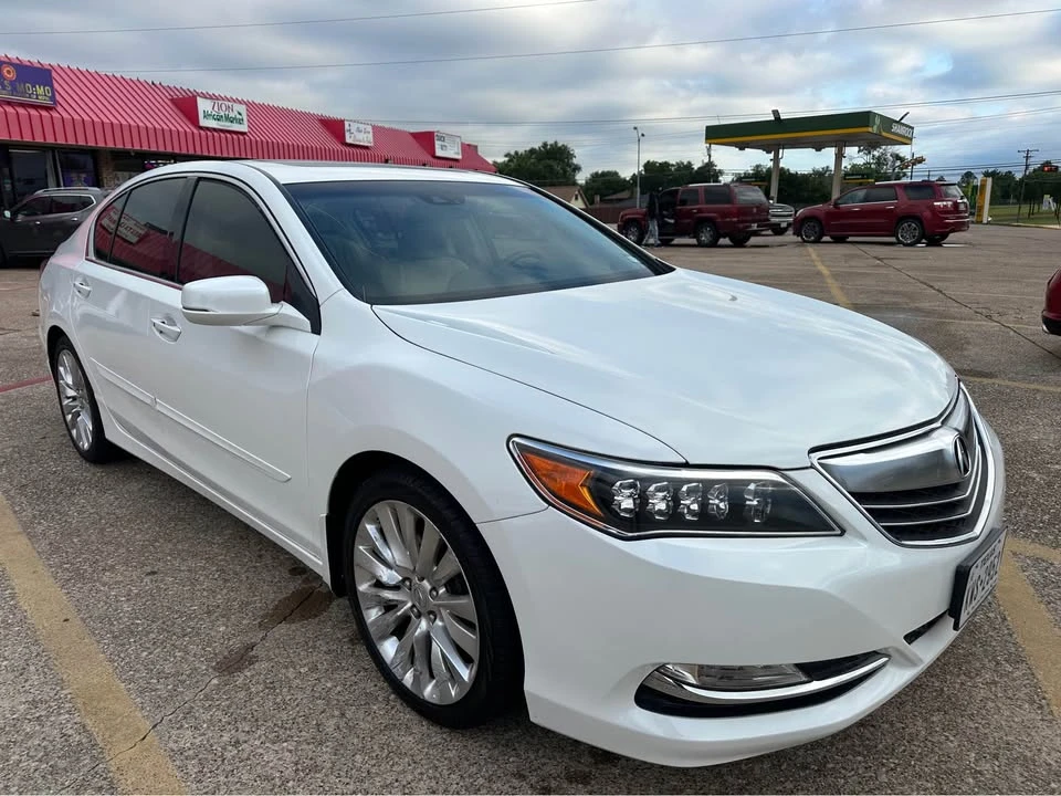 2014 Acura RLX - Image 19 of 20
