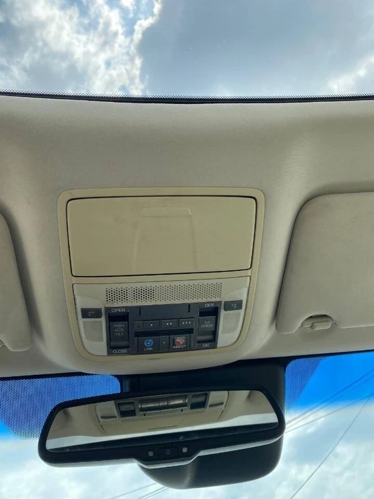 2014 Acura RLX - Image 13 of 19