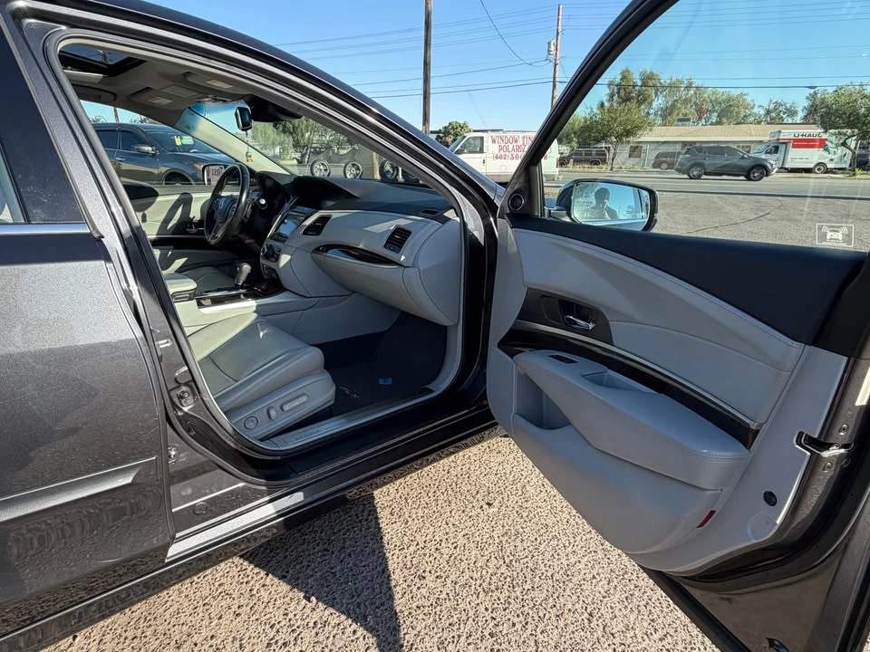 2014 Acura RLX - Image 14 of 18