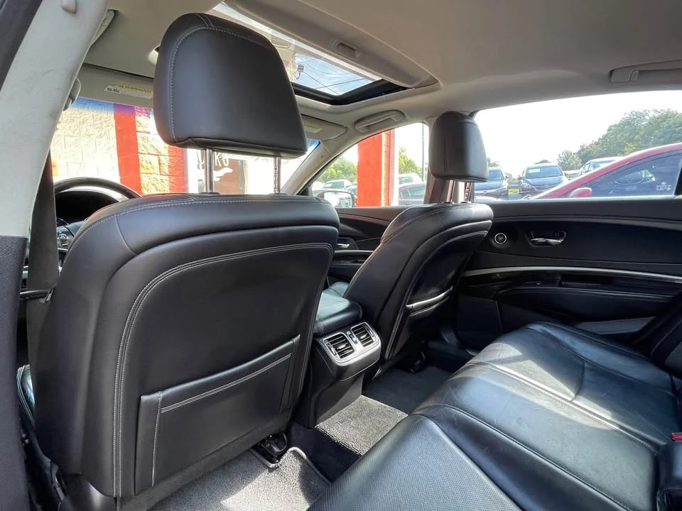 2014 Acura RLX - Image 9 of 12