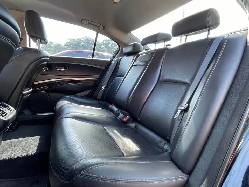 2014 Acura RLX - Image 10 of 12
