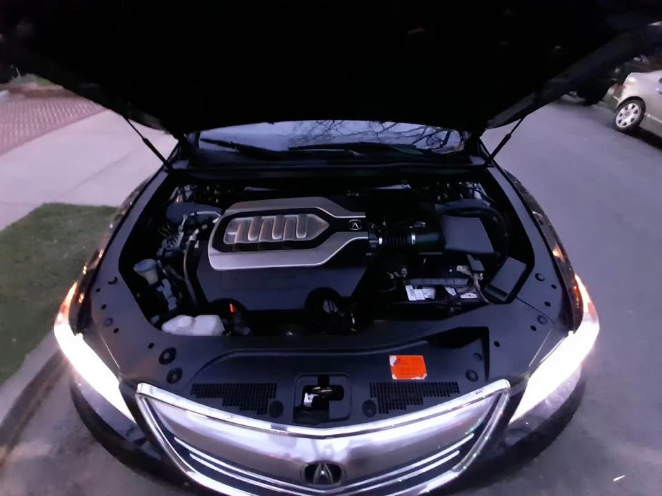 2014 Acura RLX - Image 17 of 19