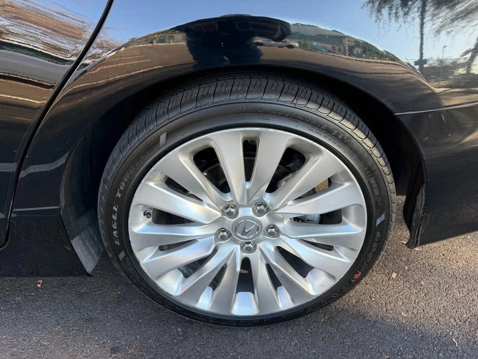 2014 Acura RLX - Image 17 of 17