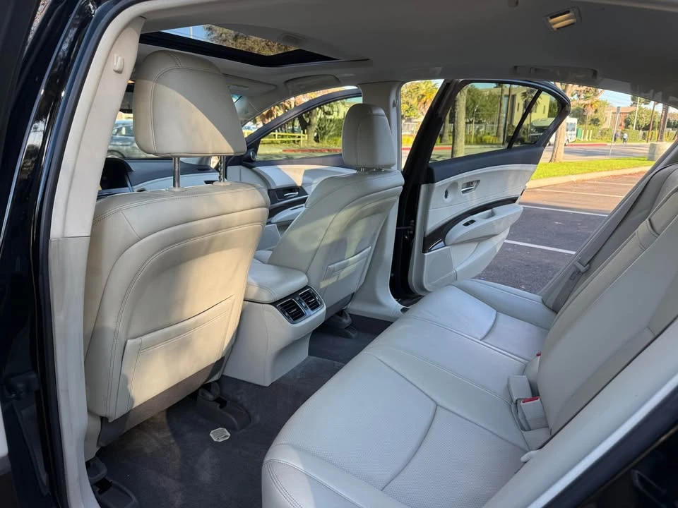2014 Acura RLX - Image 9 of 17
