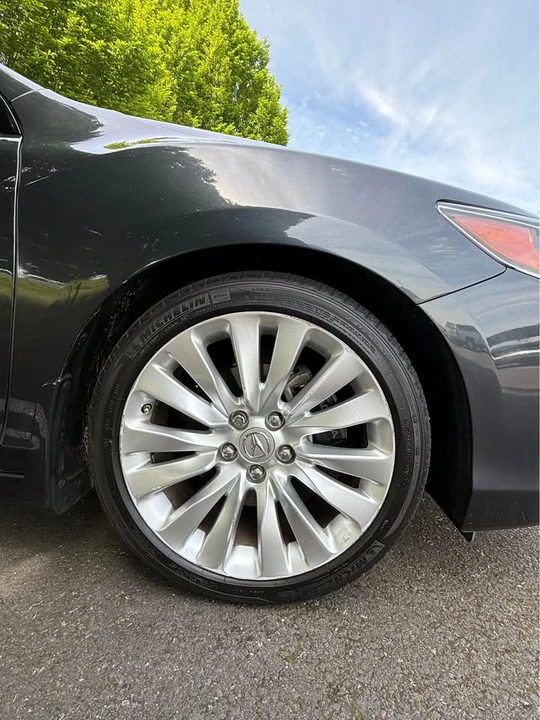 2014 Acura RLX - Image 8 of 15