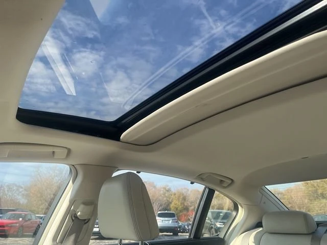 2014 Acura RLX - Image 11 of 11