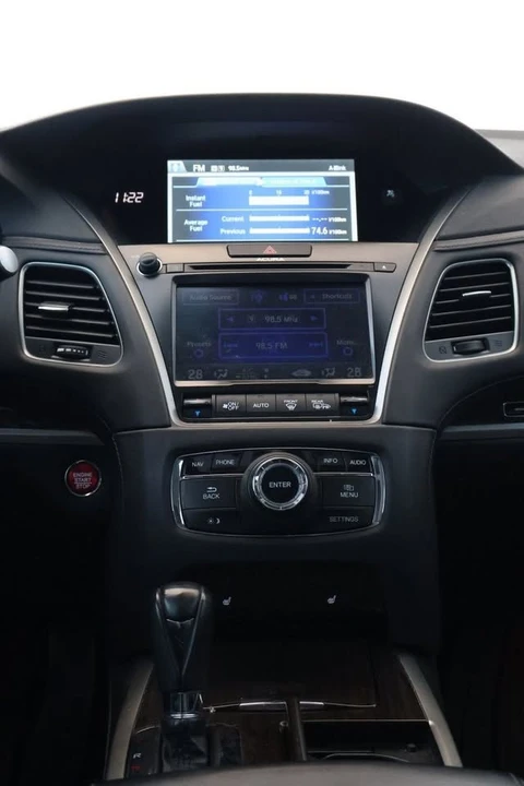 2014 Acura RLX - Image 12 of 20