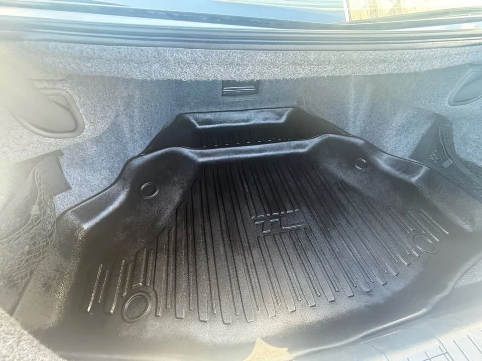 2014 Acura TL 4th Gen - Image 17 of 20