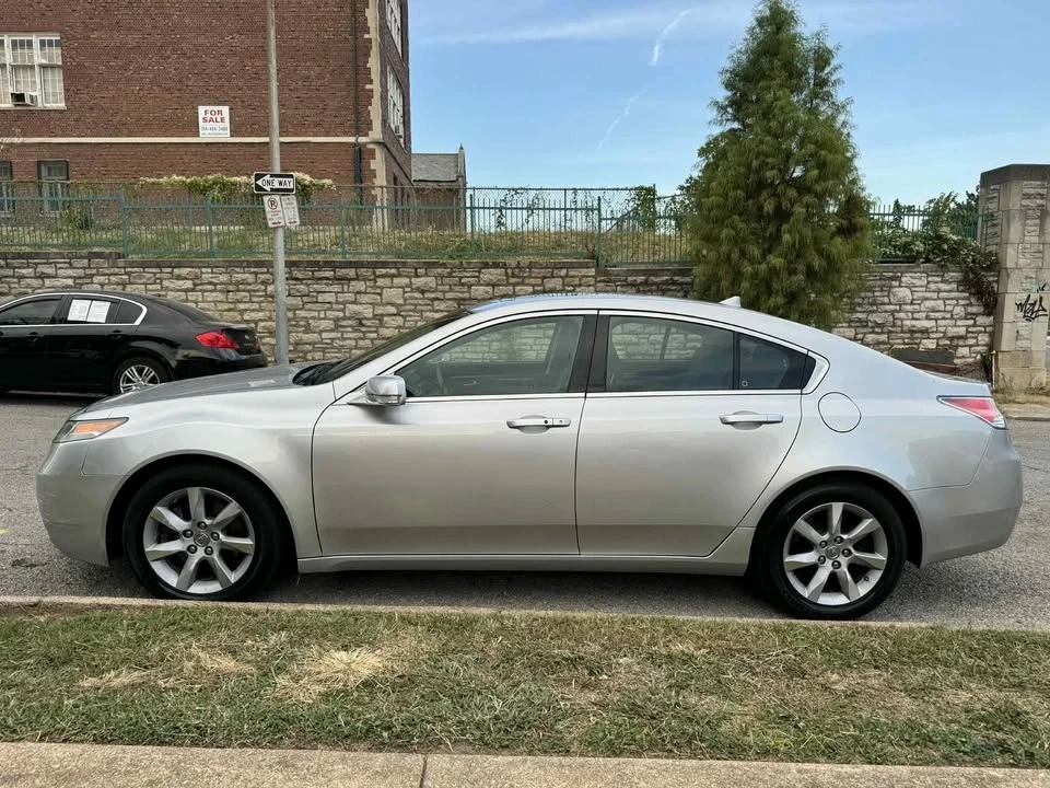 2014 Acura TL 4th Gen - Image 5 of 20