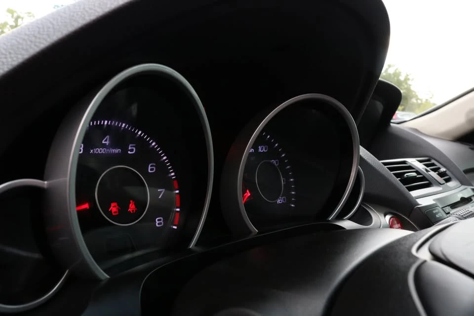 2014 Acura TL 4th Gen - Image 8 of 15