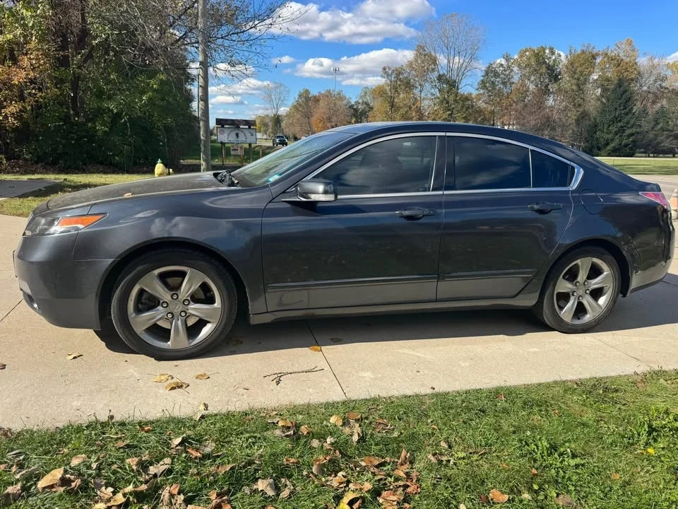 2014 Acura TL 4th Gen - Image 9 of 9