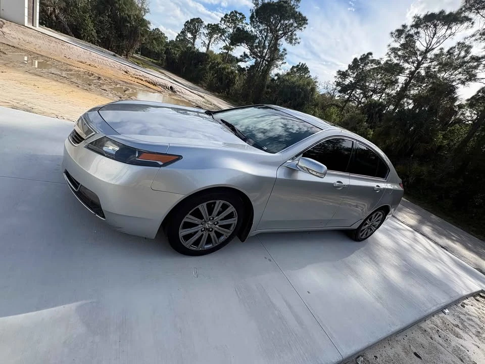 2014 Acura TL 4th Gen - Image 9 of 10
