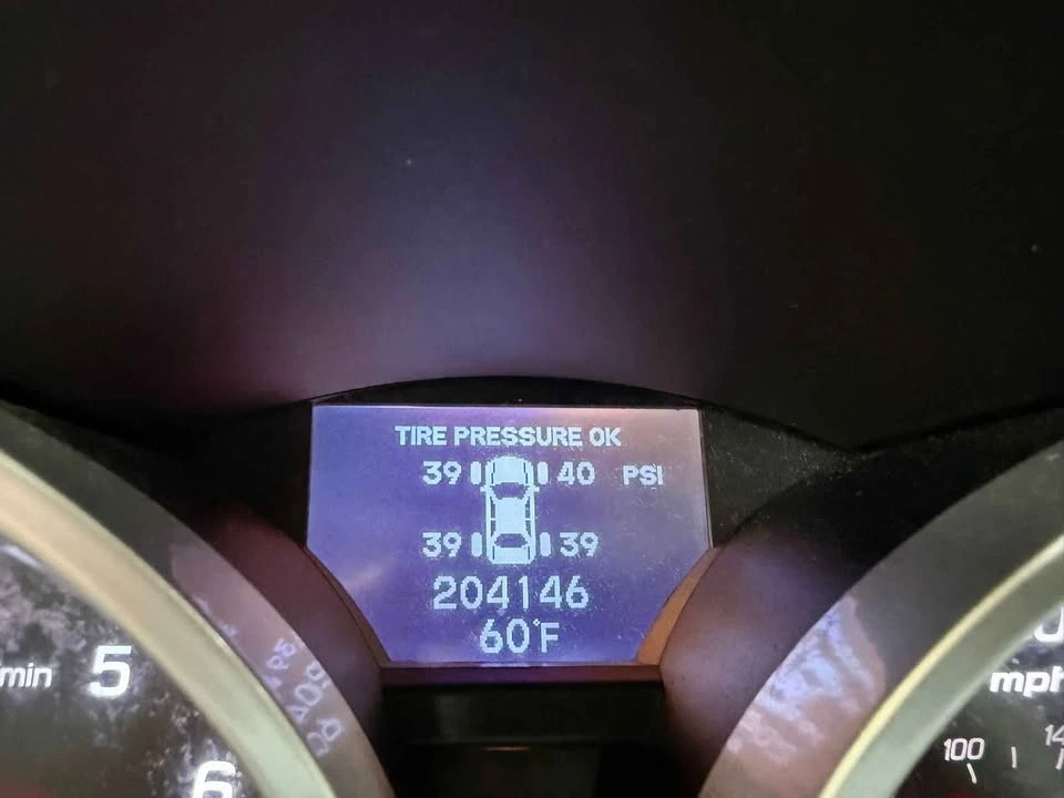 2014 Acura TL 4th Gen - Image 8 of 20
