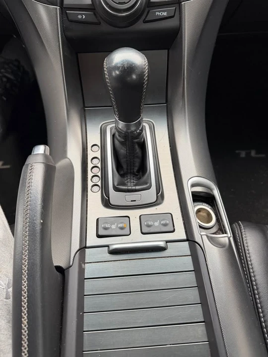 2014 Acura TL 4th Gen - Image 17 of 19