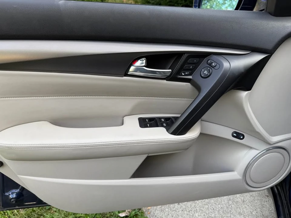 2014 Acura TL 4th Gen - Image 8 of 10