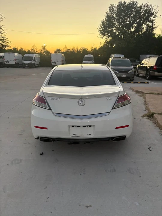 2014 Acura TL 4th Gen - Image 3 of 11