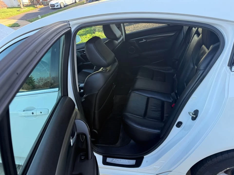 2014 Acura TL 4th Gen - Image 9 of 14