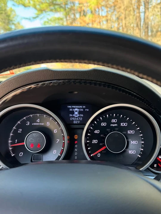 2014 Acura TL 4th Gen - Image 6 of 16