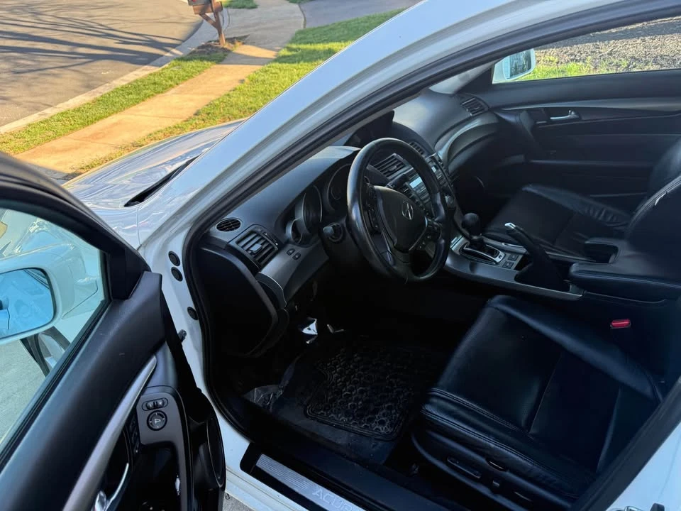 2014 Acura TL 4th Gen - Image 8 of 14