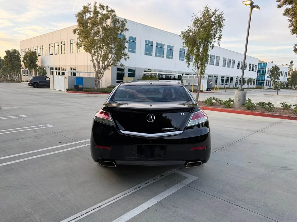 2014 Acura TL 4th Gen - Image 4 of 16