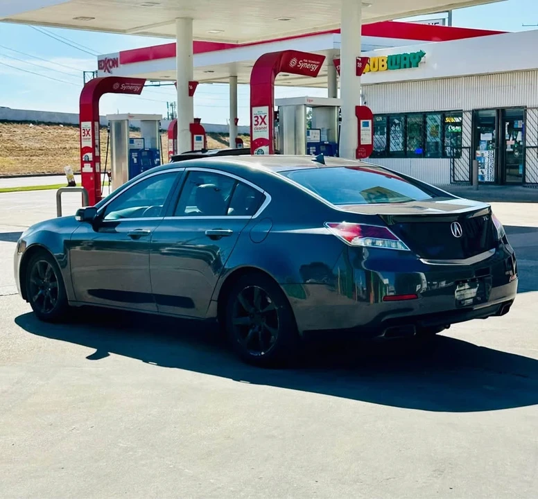 2014 Acura TL 4th Gen - Image 14 of 19