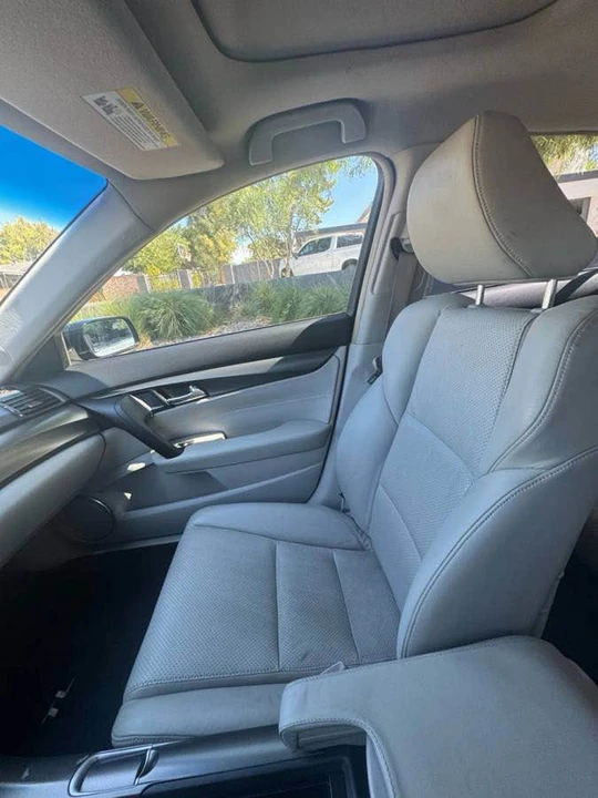 2014 Acura TL 4th Gen - Image 8 of 15