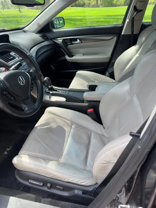 2014 Acura TL 4th Gen - Image 9 of 18