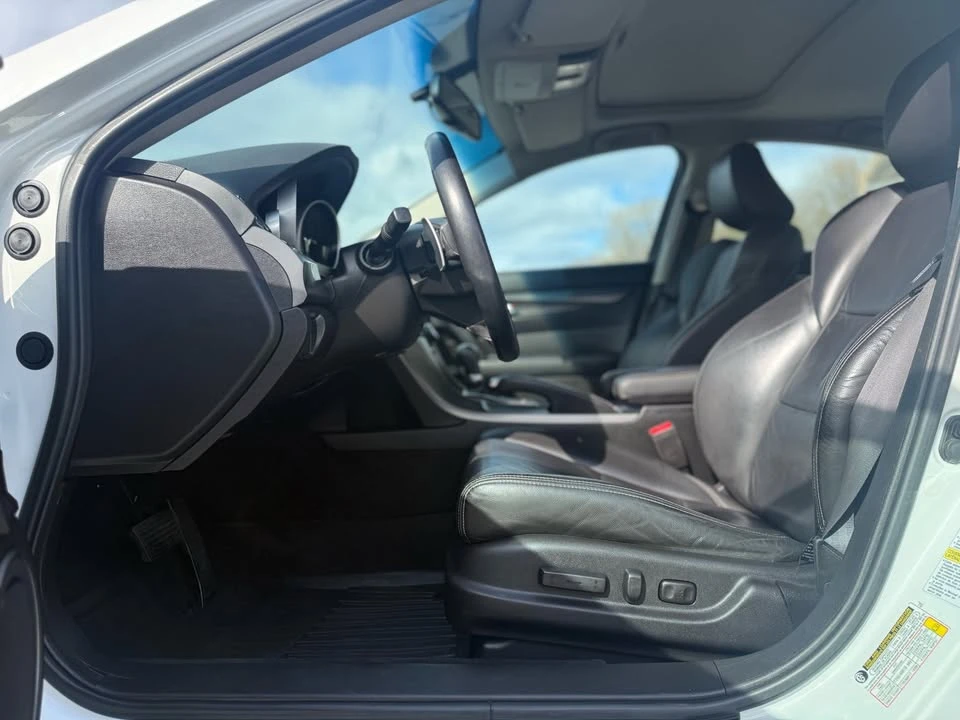 2014 Acura TL 4th Gen - Image 16 of 20