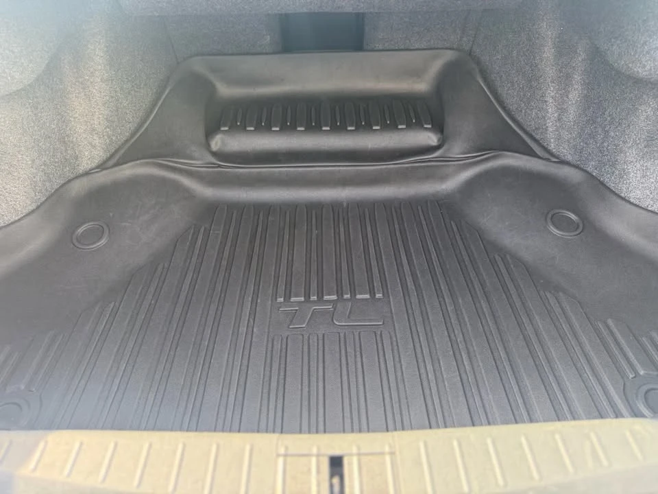 2014 Acura TL 4th Gen - Image 11 of 20