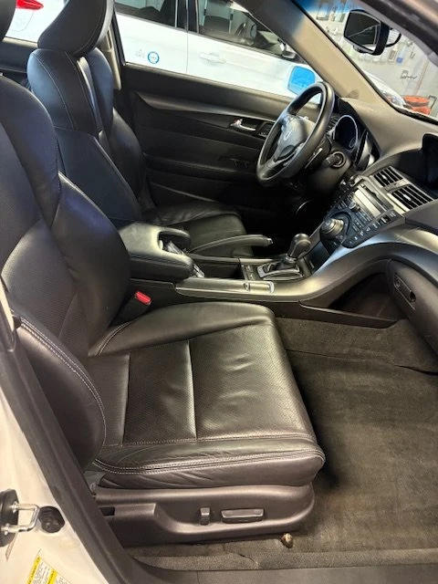 2014 Acura TL 4th Gen - Image 14 of 17