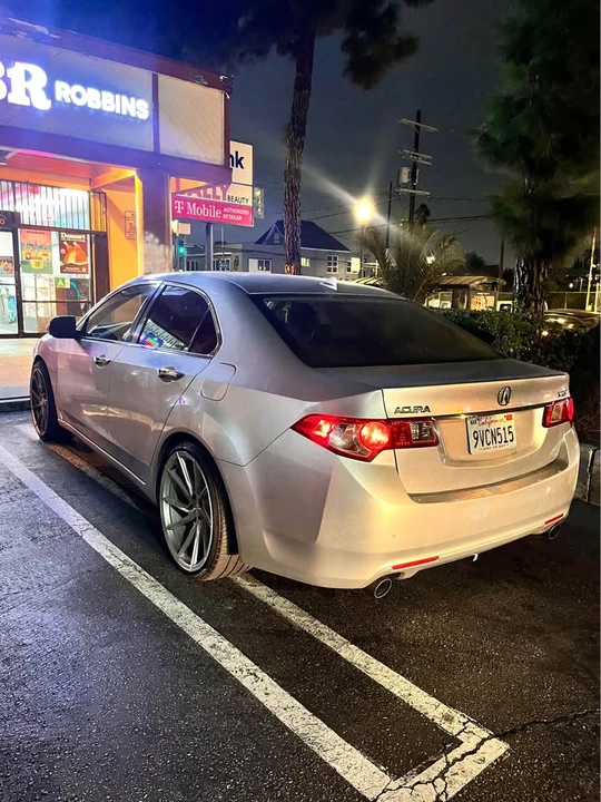 2014 Acura TSX 2nd Gen - Image 3 of 4