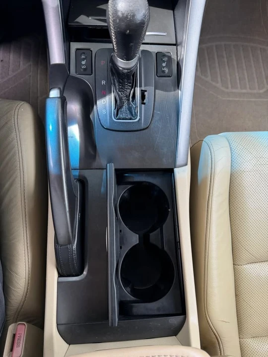 2014 Acura TSX 2nd Gen - Image 16 of 20