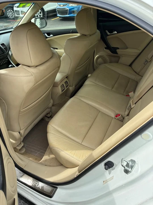 2014 Acura TSX 2nd Gen - Image 4 of 10