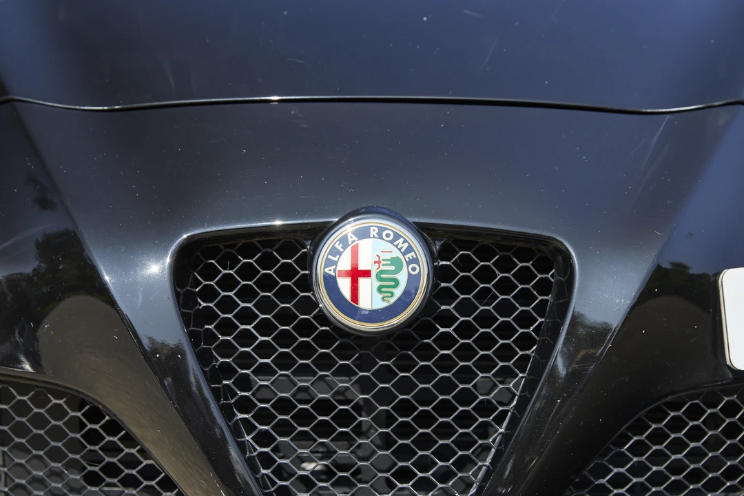 2014 Alfa Romeo 4C Coupe - Image 15 of 31