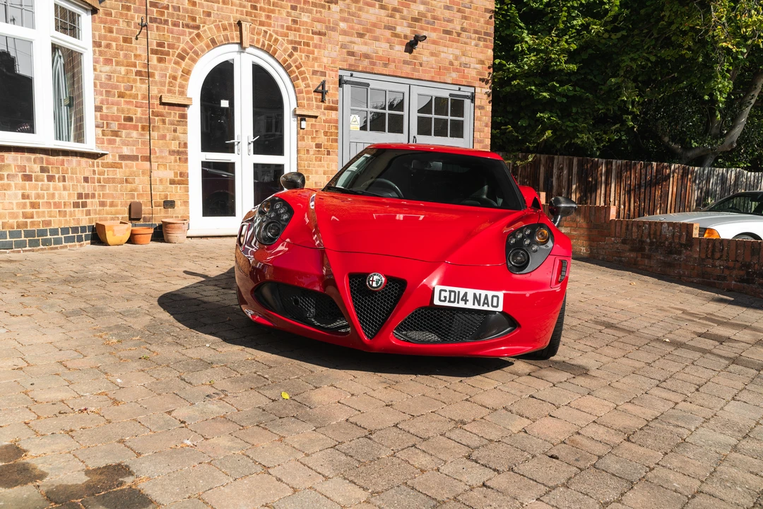 2014 Alfa Romeo 4C Coupe - Image 9 of 31