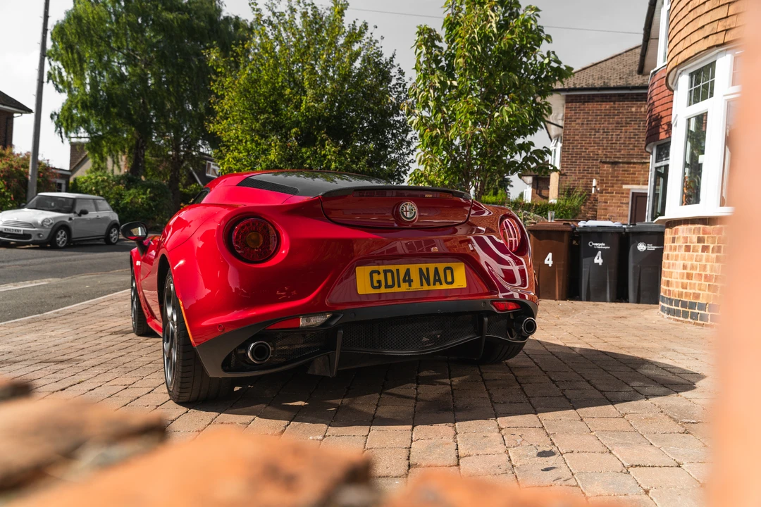 2014 Alfa Romeo 4C Coupe - Image 11 of 31